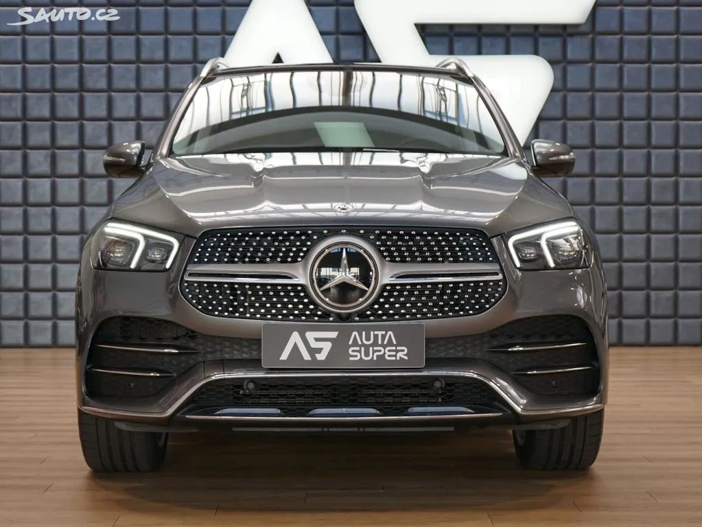 Mercedes-Benz GLE 400d 4M AMG Tažné Pano Bur HUD Image 2