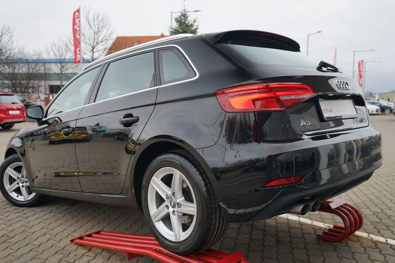 Audi A3 Sportback 2.0 TDI...  Image 3