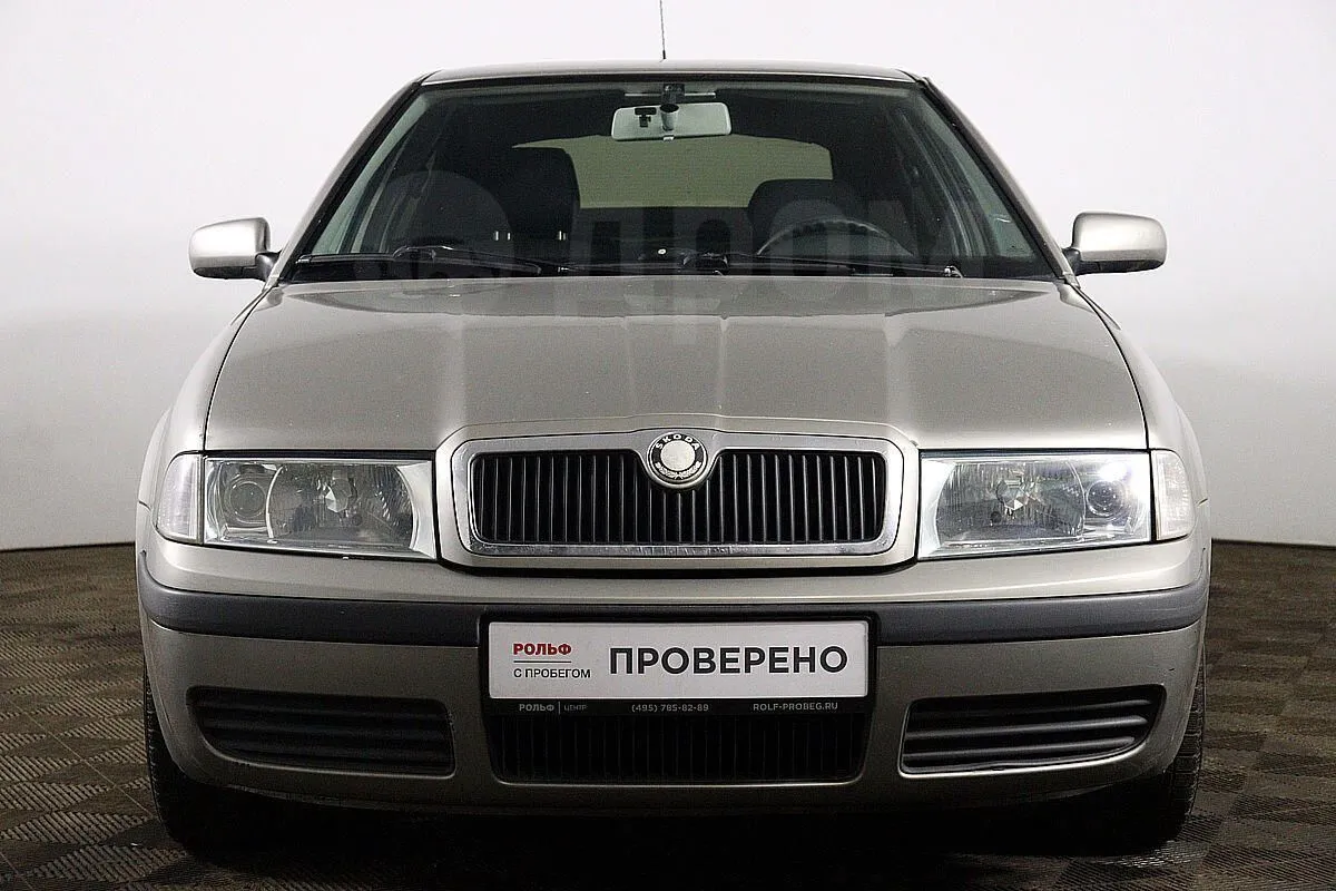 Skoda Octavia Image 2