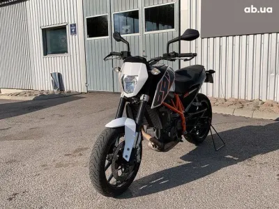 KTM 690